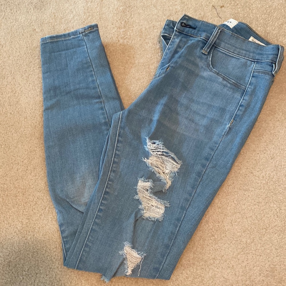 PACSUN jeans. Super stretch. Size 26. Good condition.